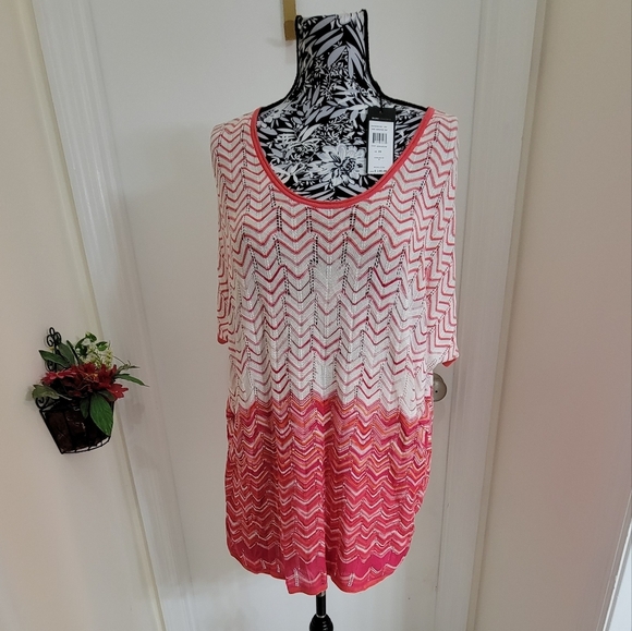 BCBG Maxazria Pink &White Knit Sweater Top Azaeleacom OS One Size fits m… - Picture 10 of 16